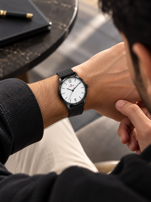 Black White Classic Analog Watch